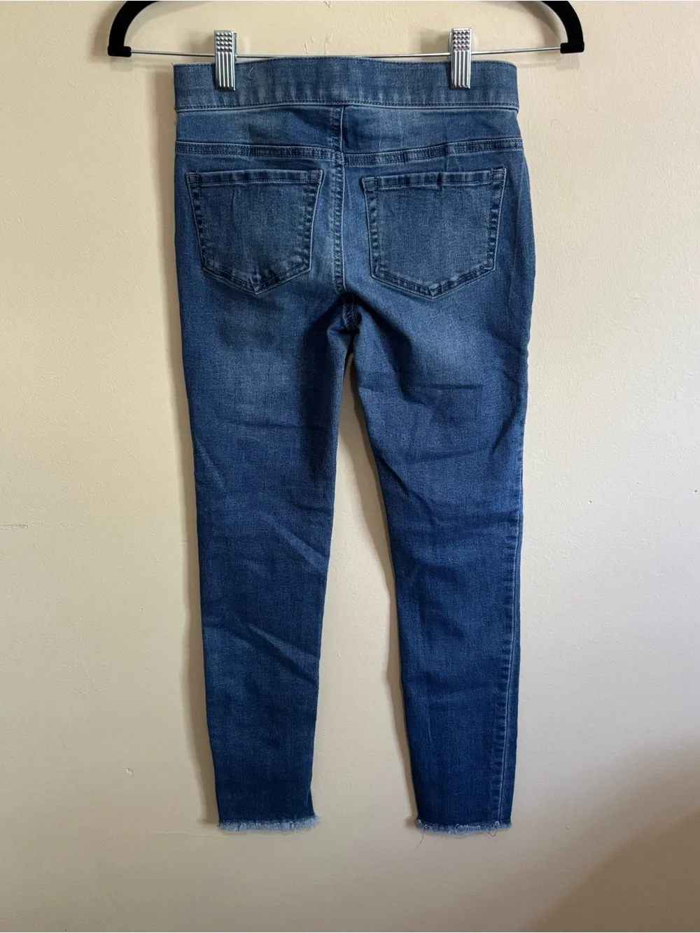 Justice Girls Size 10 Distressed Skinny Jeans Pearl Crochet Mid Rise